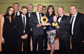 New Company Scoops Business Award
